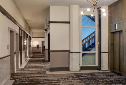 Doubletree By Hilton Youngstown Downtown - image 8