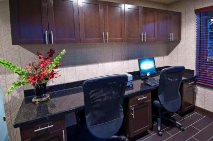 Hampton Inn Oklahoma City/Yukon - image 4