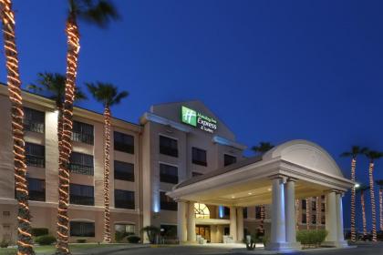 Holiday Inn Express Hotel & Suites Yuma an IHG Hotel - image 8