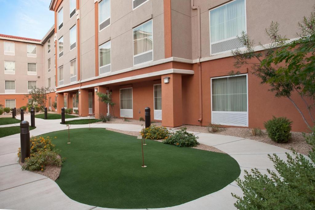 Homewood Suites by Hilton Yuma - image 4