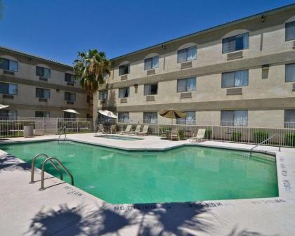 Quality Inn & Suites Yuma - image 11