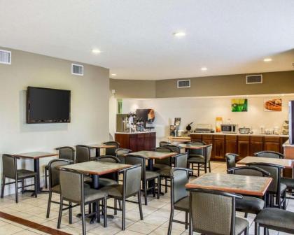 Quality Inn & Suites Yuma - image 7