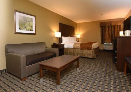 Best Western Zachary Inn - image 14