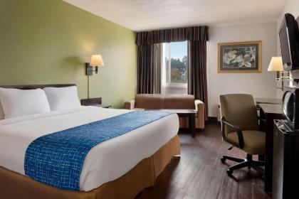 Travelodge by Wyndham Zanesville - image 12