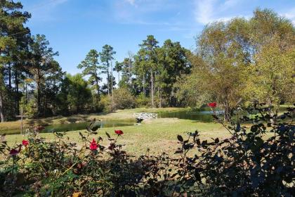 Historic Huntington Home on 1000 Acres with Lake View - image 12