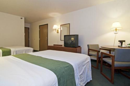 Americas Best Value Inn Zumbrota - image 6