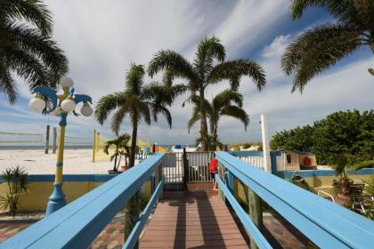 Plaza Beach Hotel - Beachfront Resort - image 8