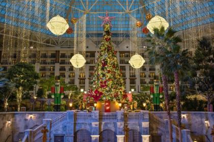 Gaylord Texan Resort and Convention Center - image 5