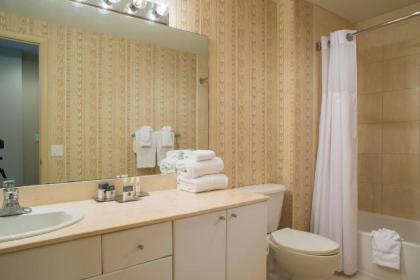 DoubleTree by Hilton Ocean Point Resort - North Miami Beach - image 20