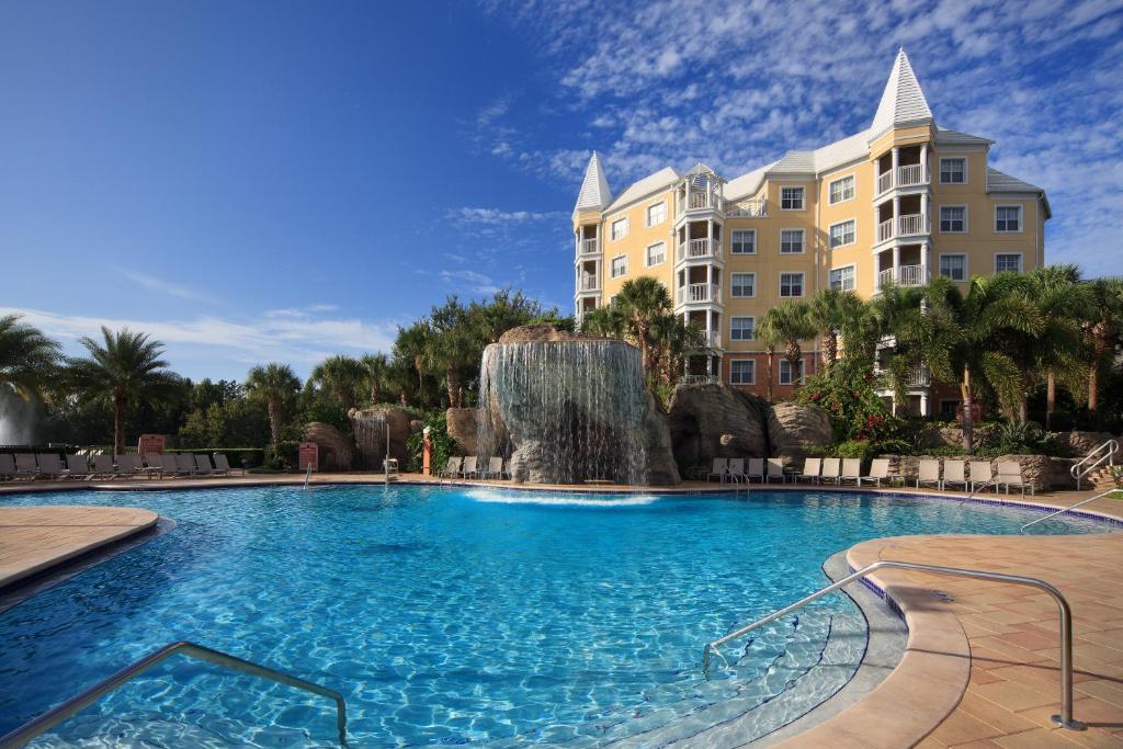 Hilton Grand Vacations at SeaWorld - main image