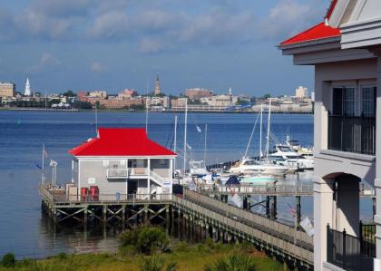 Harborside at Charleston Harbor Resort and Marina - image 2