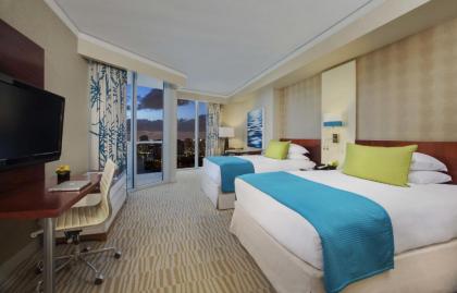 Trump International Beach Resort - image 10