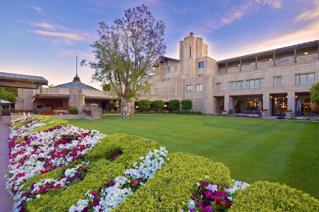 Arizona Biltmore A Waldorf Astoria Resort - main image