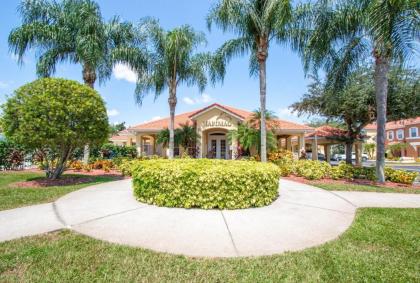 Berkley Lake Townhomes - image 8