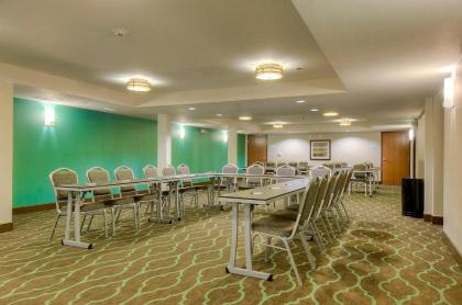 Holiday Inn Express Hotel & Suites Carlsbad Beach an IHG Hotel - image 13