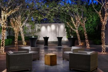 Luxe Sunset Boulevard Hotel - image 16
