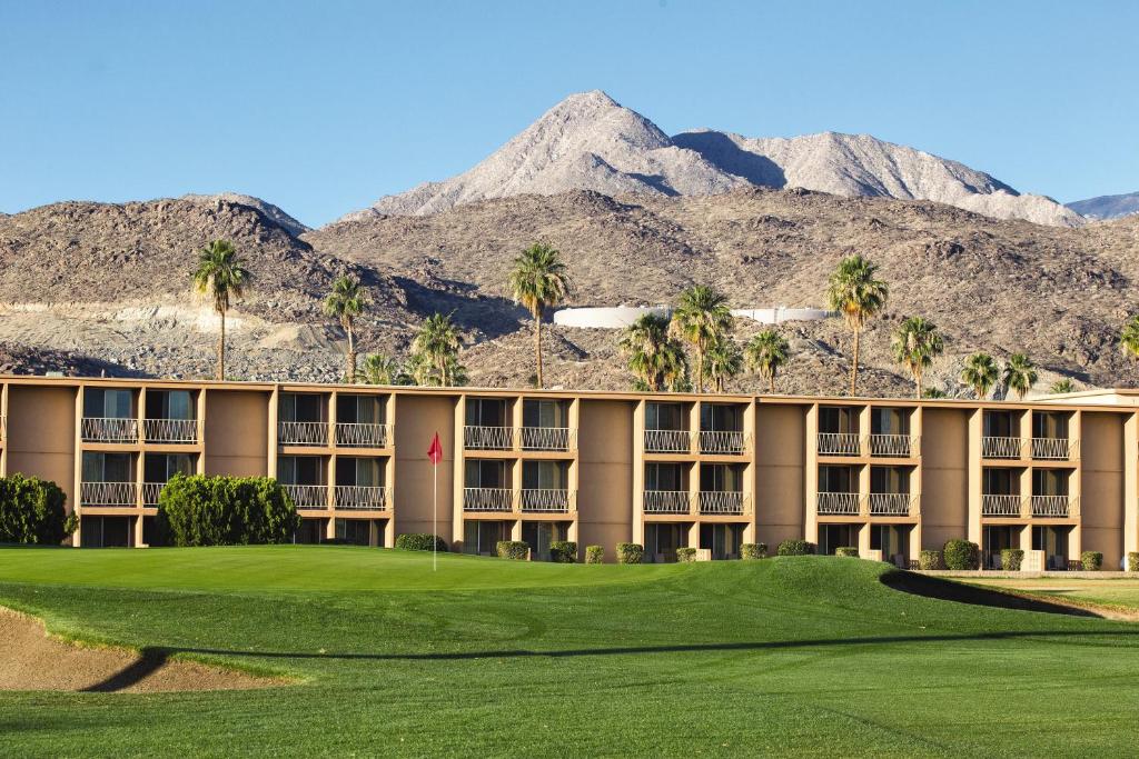 WorldMark Palm Springs - Plaza Resort and Spa - main image