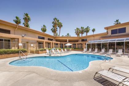 WorldMark Palm Springs - Plaza Resort and Spa - image 18