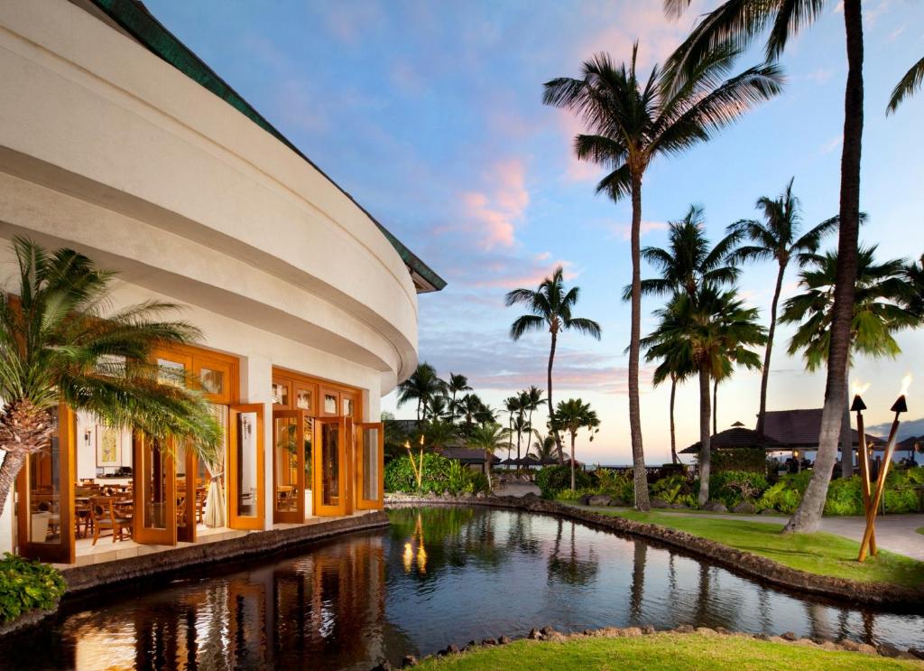 Sheraton Maui Resort & Spa - image 3