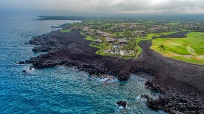 Castle Halii Kai at Waikoloa - image 12