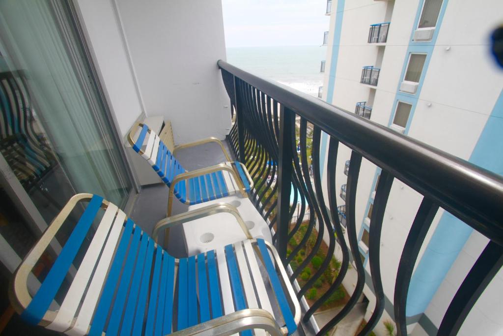 Boardwalk Beach Resort - image 6