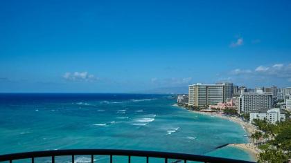 Waikiki Beach Marriott Resort & Spa - image 2