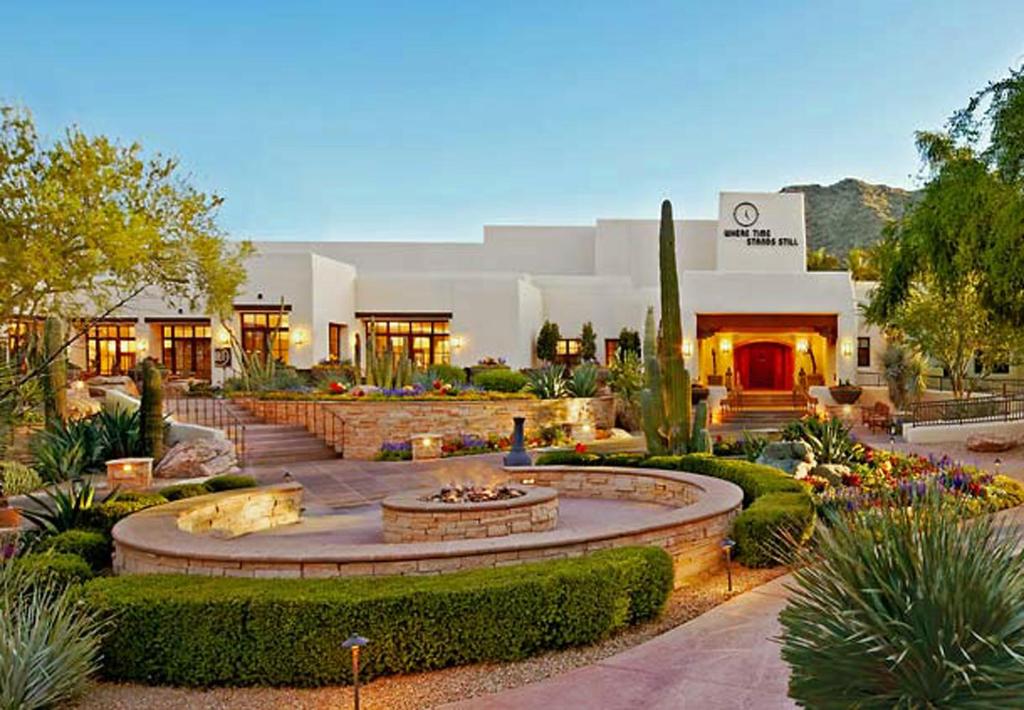 JW Marriott Scottsdale Camelback Inn Resort & Spa - main image