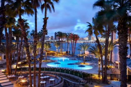 Coronado Island Marriott Resort & Spa - image 1