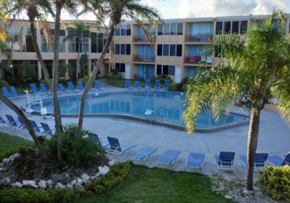 Dolphin Beach Resort - image 5