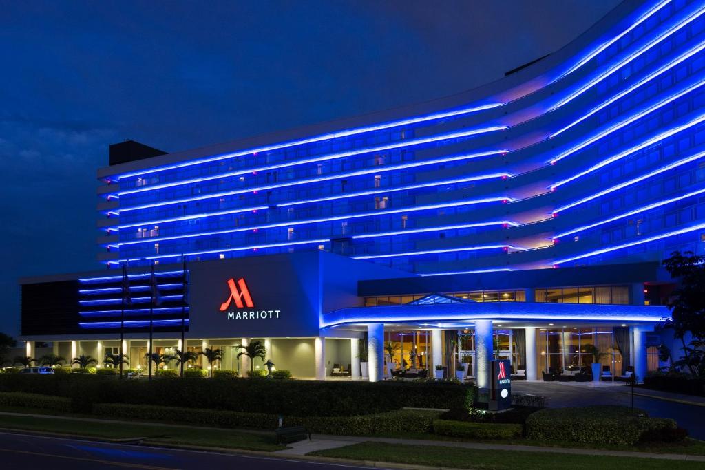 Clearwater Beach Marriott Suites on Sand Key - image 6