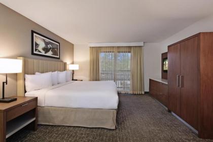 Embassy Suites by Hilton Palm Desert - image 10