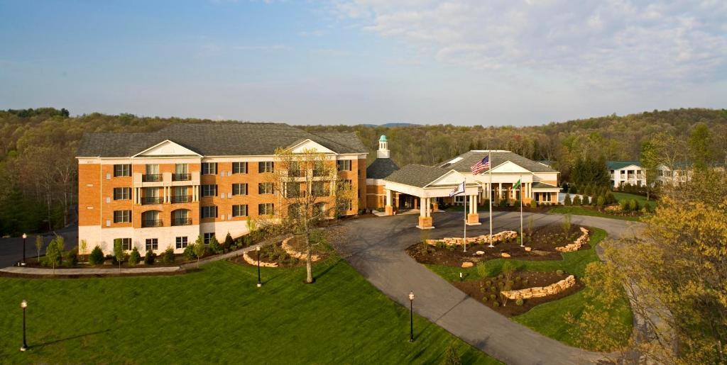 The Resort at Glade Springs - image 4