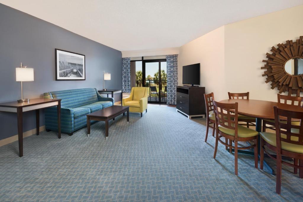 DoubleTree by Hilton Myrtle Beach - image 6