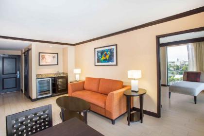 Wyndham Deerfield Beach Resort - image 17