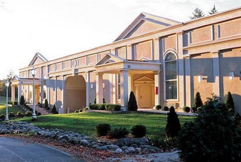 Pocono Palace Resort - main image