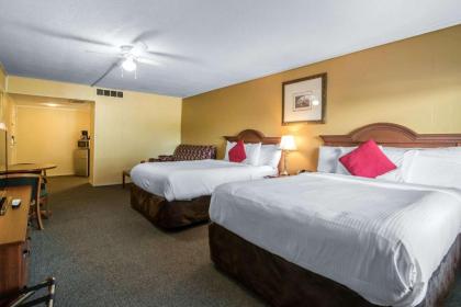 Econo Lodge Inn & Suites Tilton - image 7