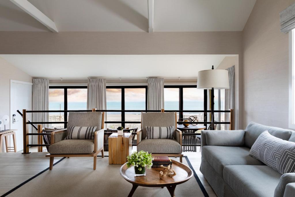 Gurney's Montauk Resort & Seawater Spa - image 4