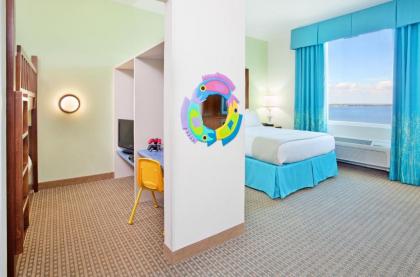 Holiday Inn Resort Pensacola Beach an IHG Hotel - image 9