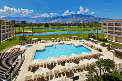 DoubleTree by Hilton Golf Resort Palm Springs - image 1