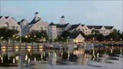 Disney's Yacht Club Resort - image 15