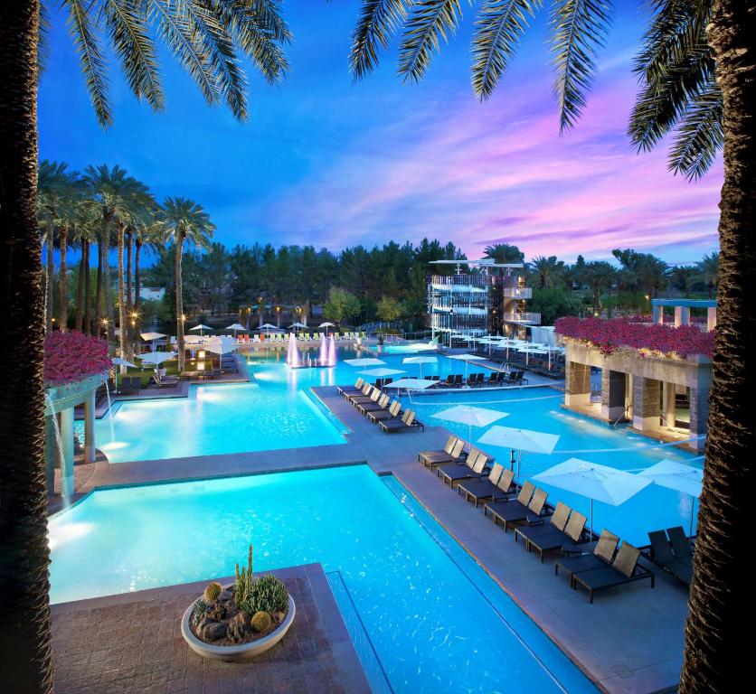 Hyatt Regency Scottsdale Resort and Spa - image 2