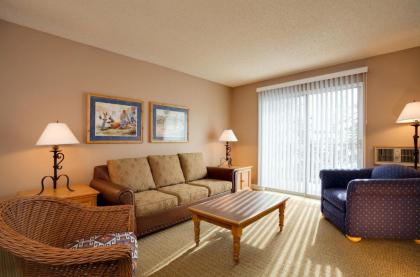 Legacy Vacation Resorts Steamboat Springs Suites - image 10