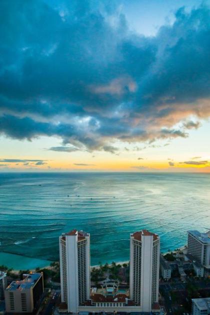 Hyatt Regency Waikiki Beach Resort & Spa - image 11