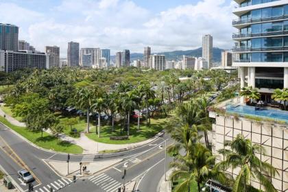 Outrigger Reef Waikiki Beach Resort - image 20