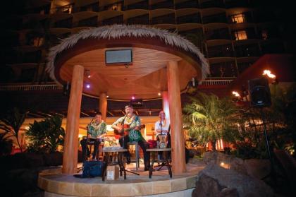 Outrigger Reef Waikiki Beach Resort - image 7