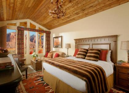 Capitol Reef Resort - image 11