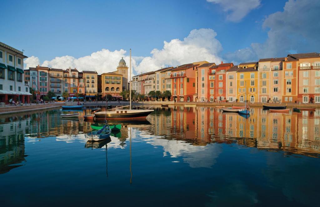 Universal's Loews Portofino Bay Hotel - main image