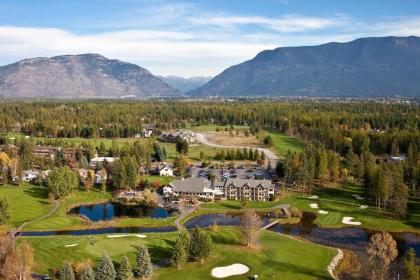 Meadow Lake Resort & Condos - image 1