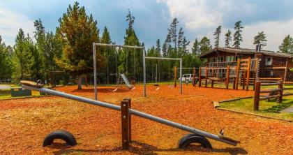 Timbers at Island Park - image 19