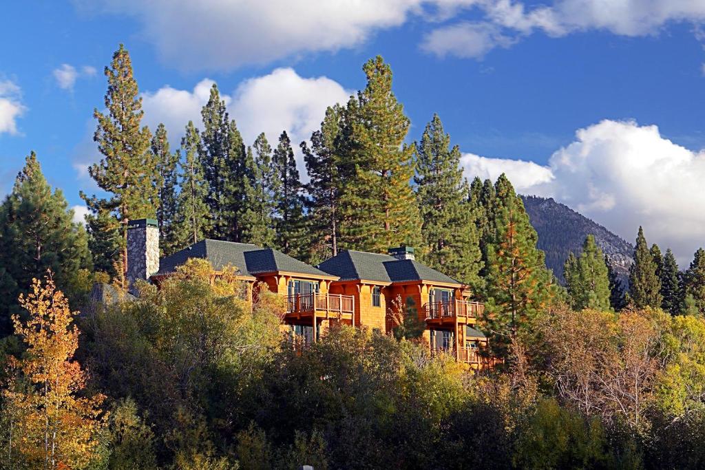 Hyatt Residence Club Lake Tahoe High Sierra Lodge - main image